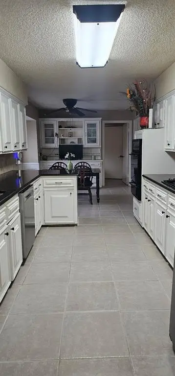 5836 Marview Lane, Dallas TX 75227 - Photo 5