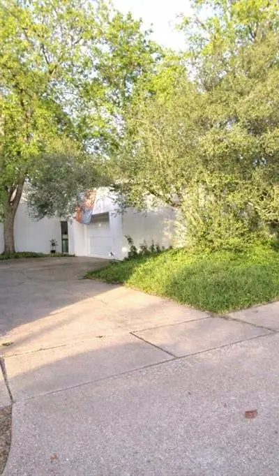 5108 Maple Springs Boulevard, Dallas TX 75235 - Photo 2