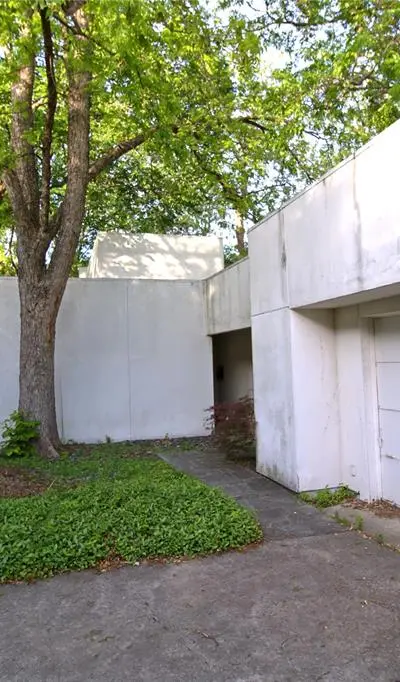 5108 Maple Springs Boulevard, Dallas TX 75235 - Photo 5
