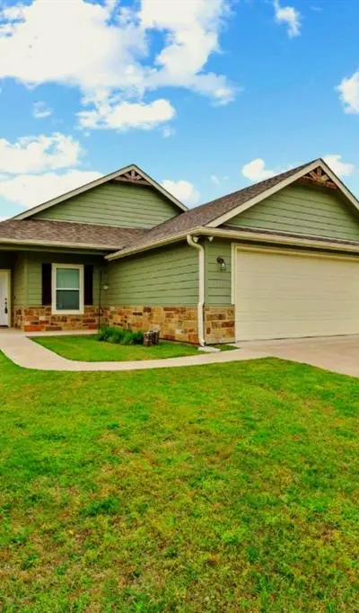 1512 Kennedy Street, Bonham TX 75418