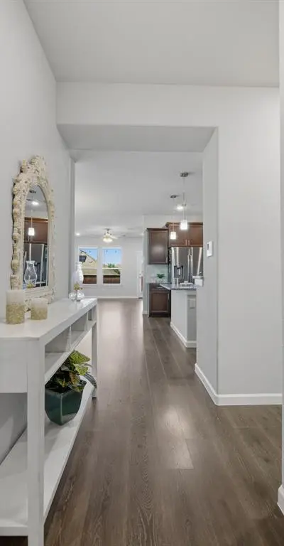 4727 Bluffview Drive, Haltom City TX 76137 - Photo 4