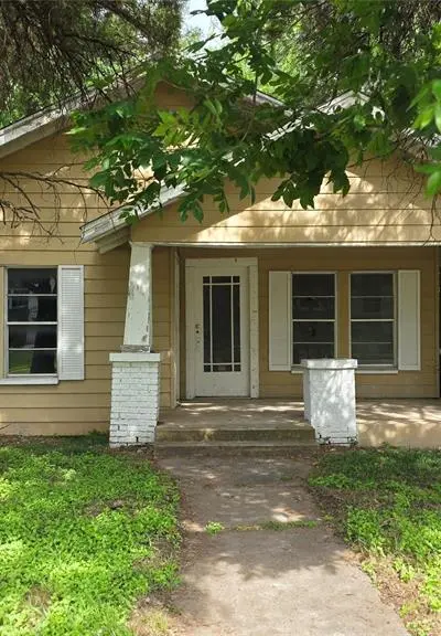 714 N Montclair Avenue, Dallas TX 75208