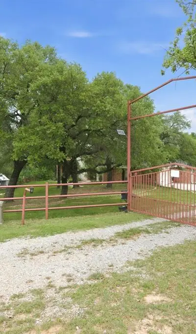 1012 Vista Hills Drive, Reno TX 76082 - Photo 3