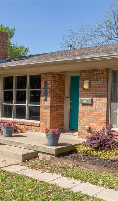 4713 Holiday Lane W, North Richland Hills TX 76180