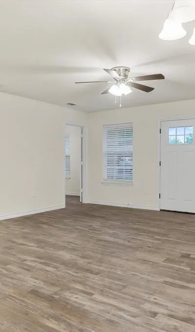 1015 W Park Drive, Wills Point TX 75169 - Photo 4