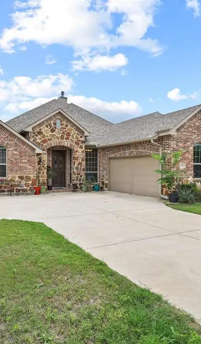 603 E Saunders Street, Trenton TX 75490 - Photo 2