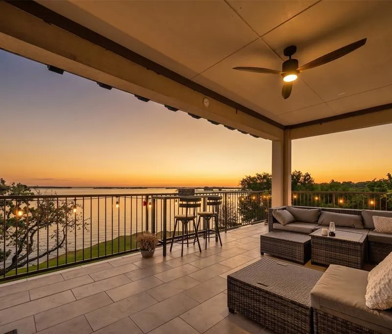 500 Waters Edge Drive # 324, Lake Dallas TX 75065