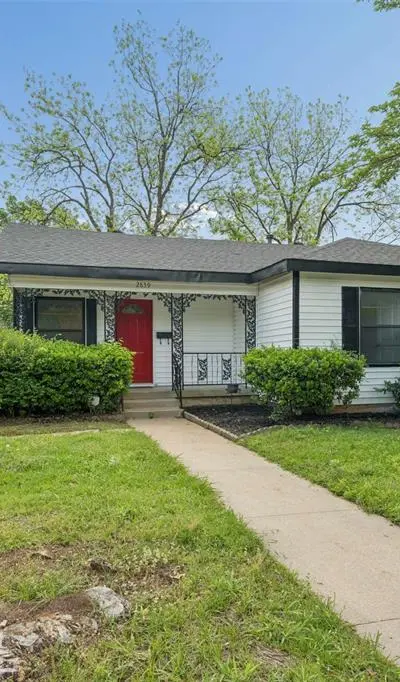 2839 Handley Drive, Fort Worth TX 76112 - Photo 2