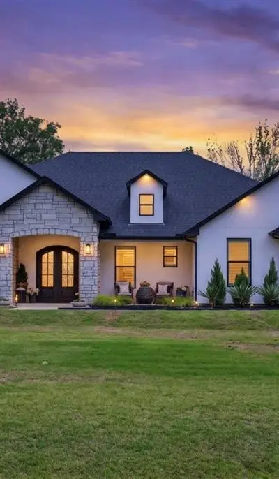 2044 Canyon Lake Road, Wills Point TX 75169