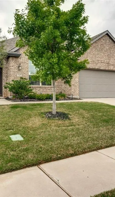 5405 High Pointe Drive, Haltom City TX 76137 - Photo 3
