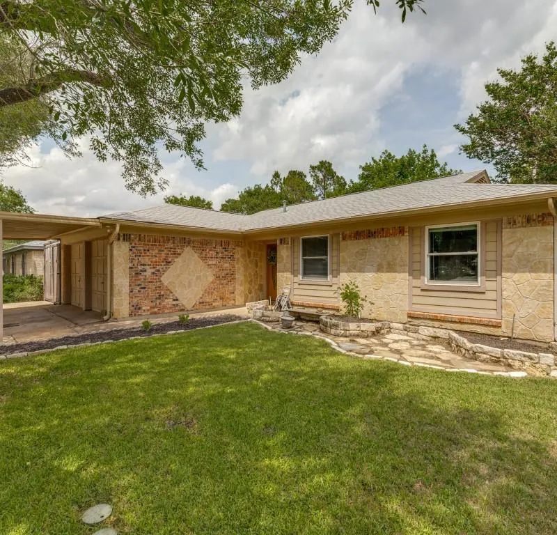 309 Georgetown Drive, Everman TX 76140