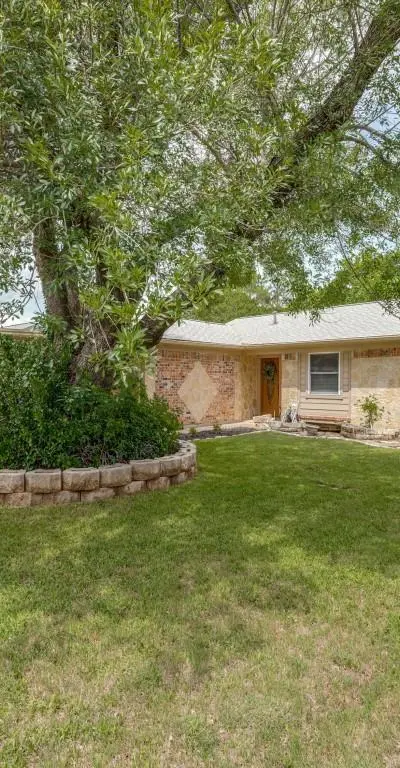 309 Georgetown Drive, Everman TX 76140 - Photo 3