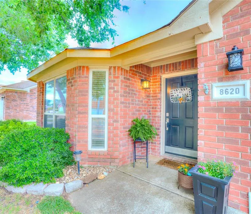 8620 Trinity Vista Trail, Fort Worth TX 76053