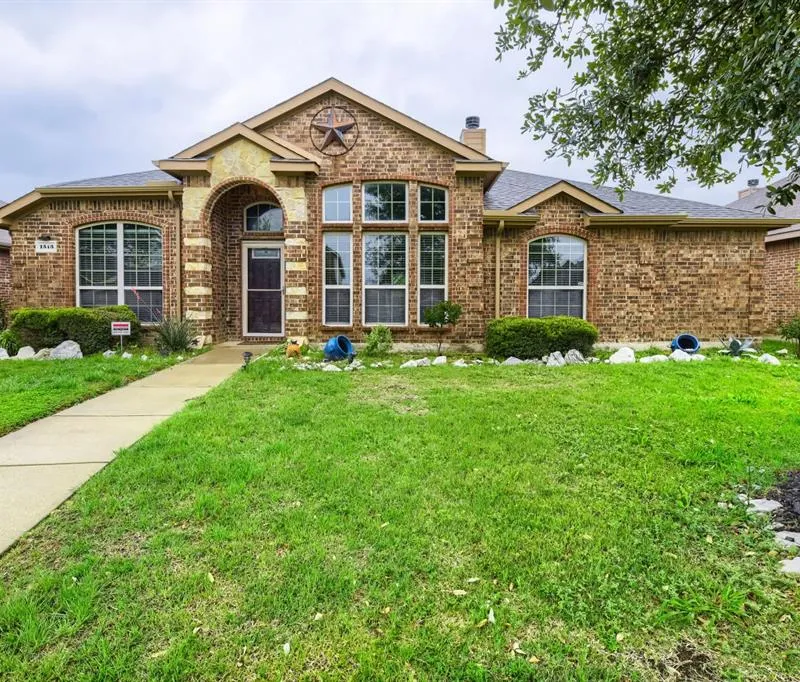 1513 Vermont Avenue, Lancaster TX 75134