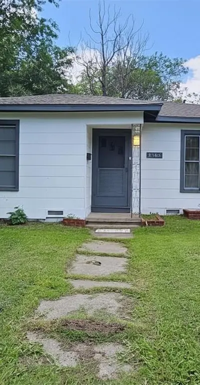 2505 Campbell Street, Commerce TX 75428