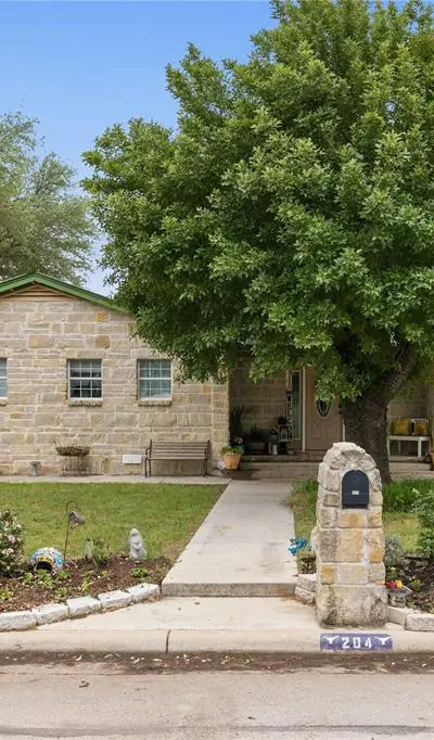 204 Sunnydale Drive, Early TX 76802