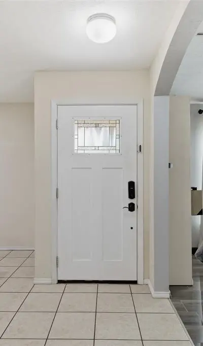 1505 Montclair Street, Arlington TX 76015 - Photo 2