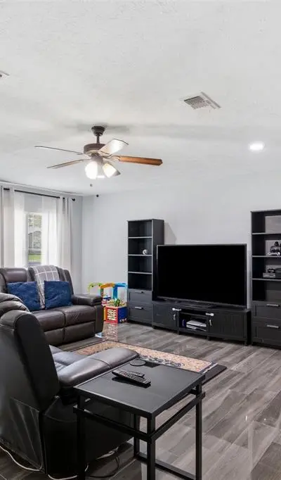 1505 Montclair Street, Arlington TX 76015 - Photo 5