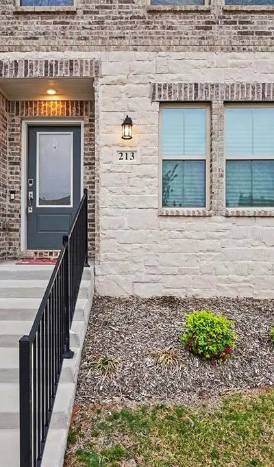 213 Settlers Way, Euless TX 76040 - Photo 3