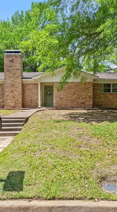 3303 Shenandoah Drive, Tyler TX 75701