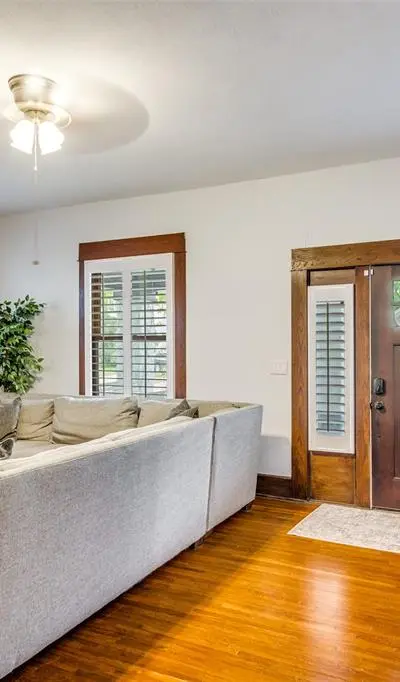 1810 5th Avenue, Fort Worth TX 76110 - Photo 3