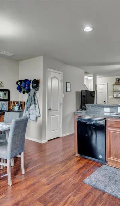 1501 Sierra Estate Trail, Fort Worth TX 76119 - Photo 5