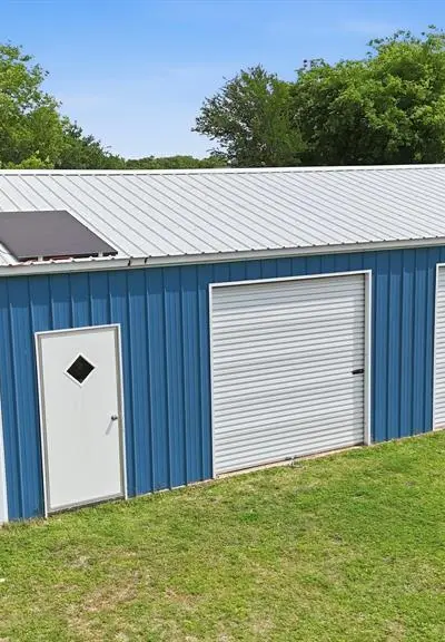 767 E Barry Street, Reno TX 76020 - Photo 4