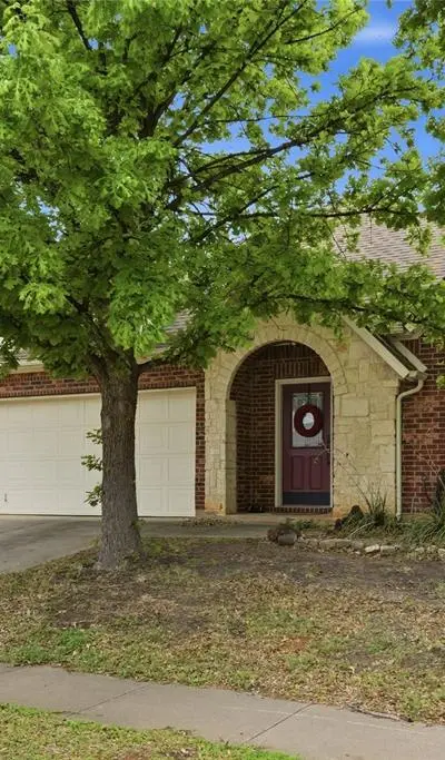 509 Grayson Lane, Lake Dallas TX 75065
