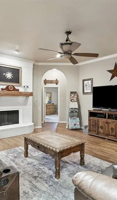 8424 Marianna Way, Alvarado TX 76009 - Photo 2