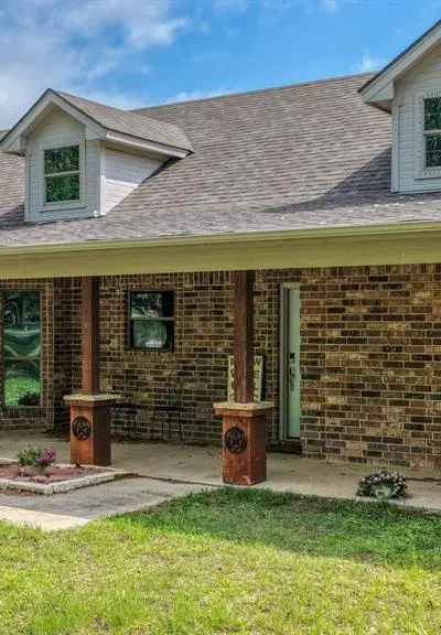 115 Deerfield Road, Paradise TX 76073 - Photo 3