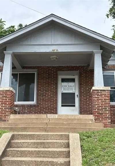 2611 Pine Street, Dallas TX 75215