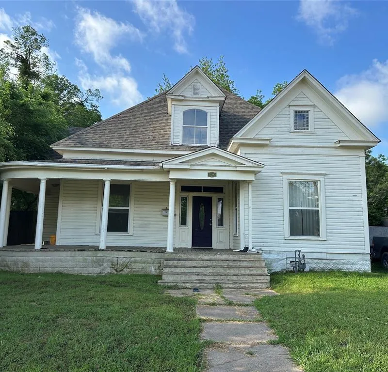 1405 Caddo Street, Commerce TX 75428