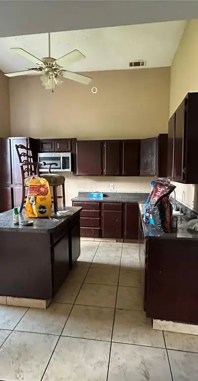 1405 Caddo Street, Commerce TX 75428 - Photo 3