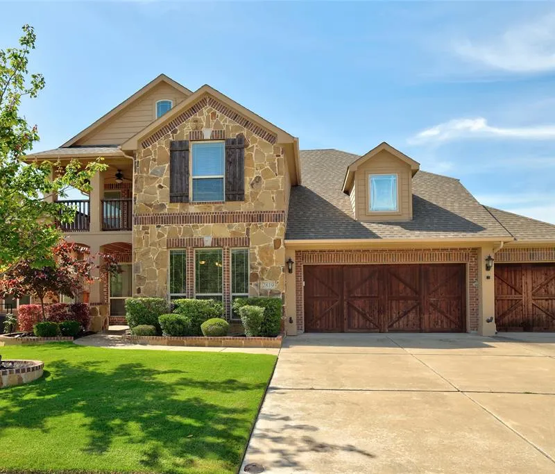 2819 Terrosa Road, Grand Prairie TX 75054