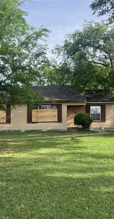 738 Houston Street, Sulphur Springs TX 75482