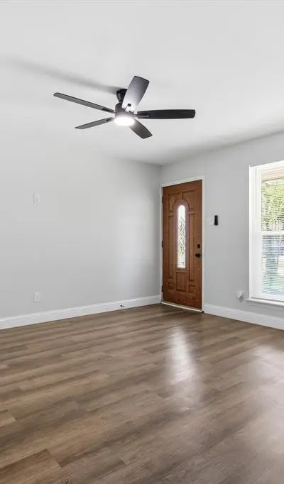 306 Baron Place, Grand Prairie TX 75051 - Photo 4