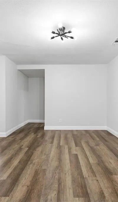 306 Baron Place, Grand Prairie TX 75051 - Photo 5