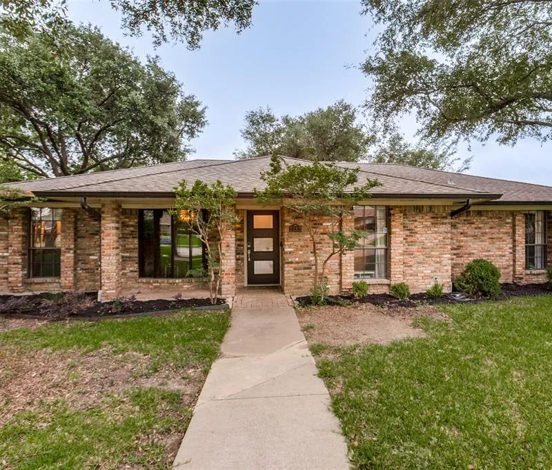 2212 San Simeon Place, Carrollton TX 75006