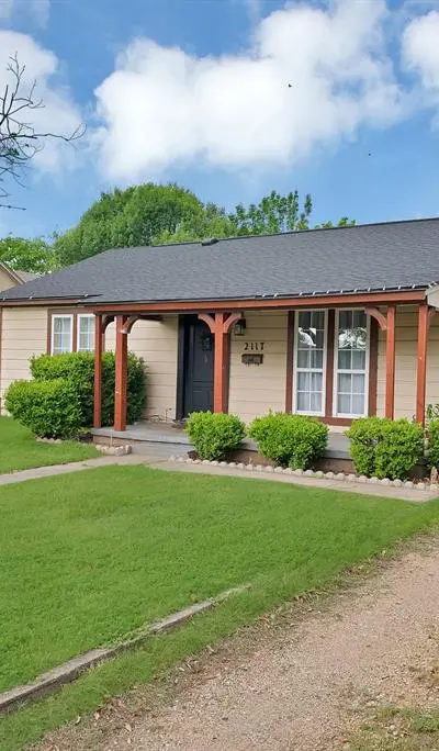 2117 Grace Avenue, Fort Worth TX 76111 - Photo 4
