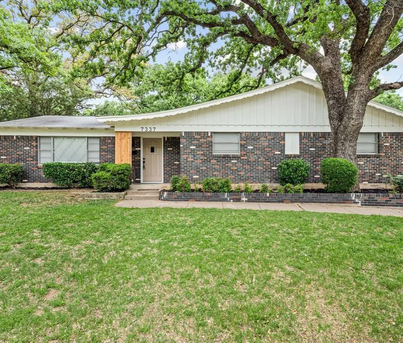 7337 Ellis Road, Fort Worth TX 76112