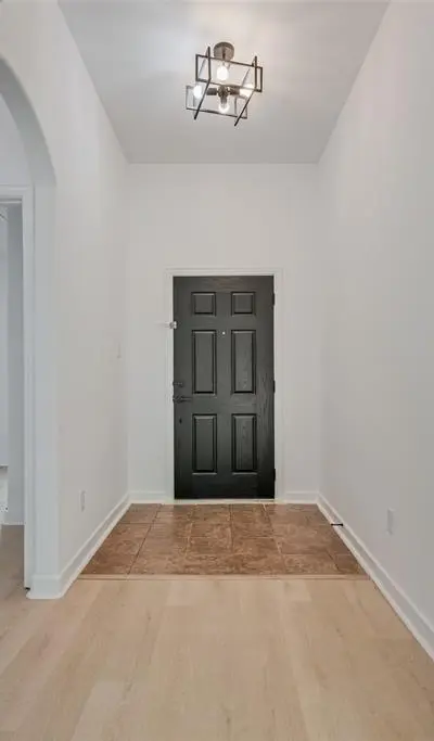 2718 Mossglen Drive, Dallas TX 75227 - Photo 3