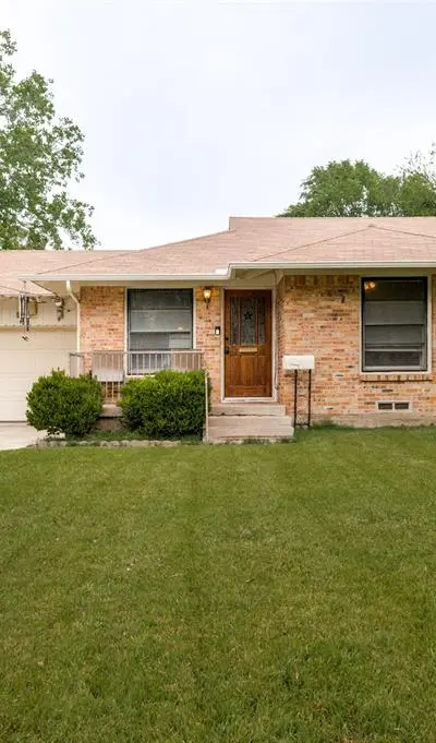 1313 Daisy Lane, Irving TX 75061