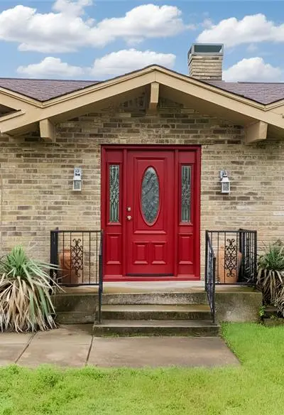 6316 Tosca Drive, Haltom City TX 76180 - Photo 4
