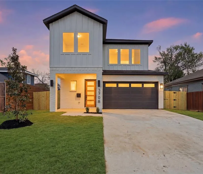 3708 Spence Street, Dallas TX 75215