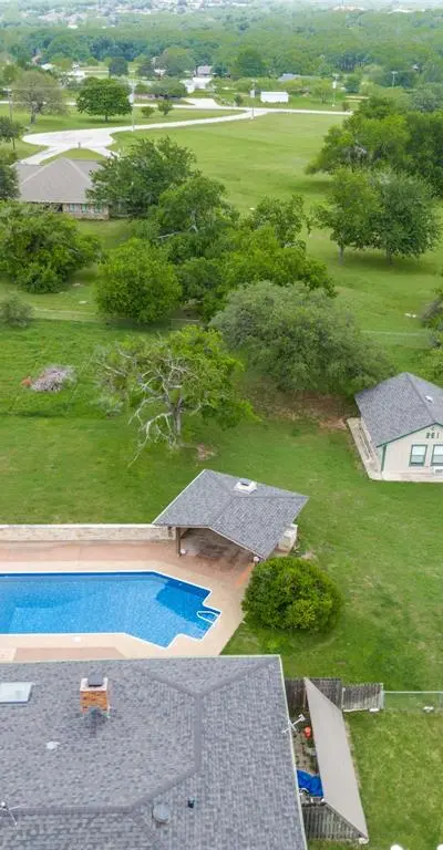 710 Upper Denton Road, Weatherford TX 76085 - Photo 2