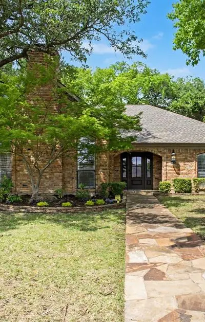 6419 Barfield Drive, Dallas TX 75252 - Photo 2
