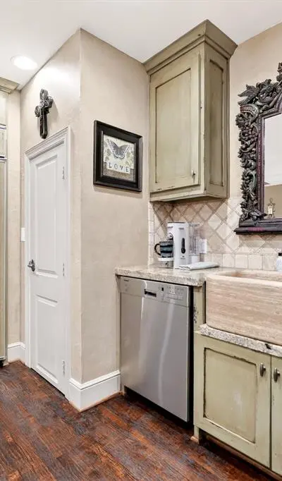 5055 Addison Circle # 426, Addison TX 75001 - Photo 3
