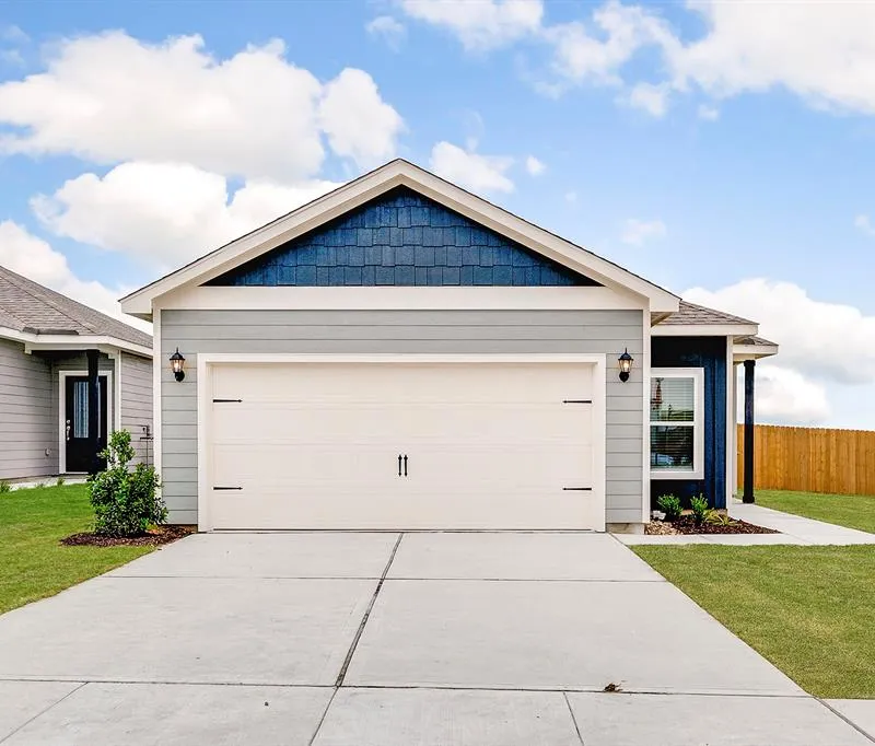 8417 White Wolf Trail, Ponder TX 76259