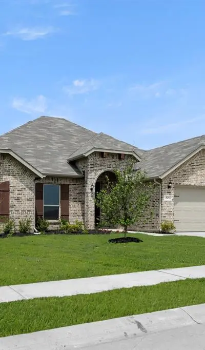 325 Comfort Drive, Godley TX 76044 - Photo 2