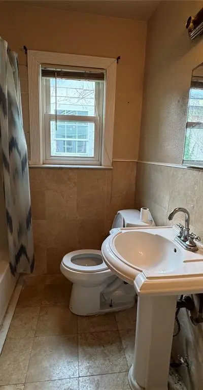 918 N Barnett Avenue, Dallas TX 75211 - Photo 4
